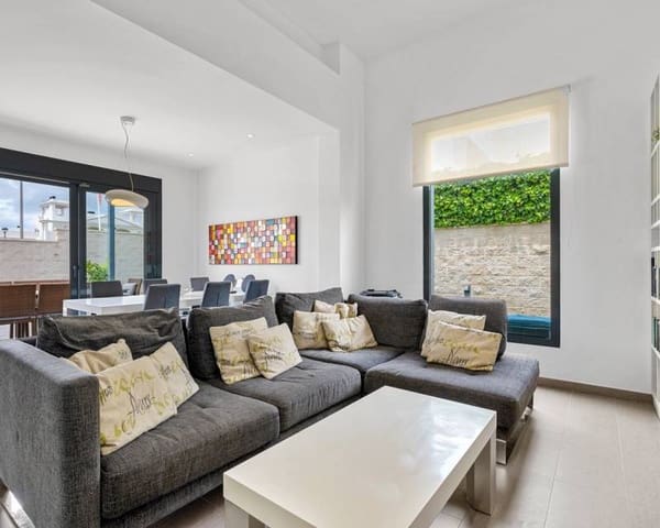 3 bedroom Semi-detached Villa for sale in Ciudad Quesada, Rojales with pool garage - € 480,000 (Ref: 9170192)