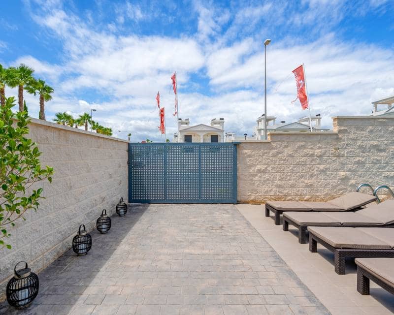 3 quarto Moradia Geminada para venda em Ciudad Quesada com piscina garagem - 480 000 € (Ref: 9170192)