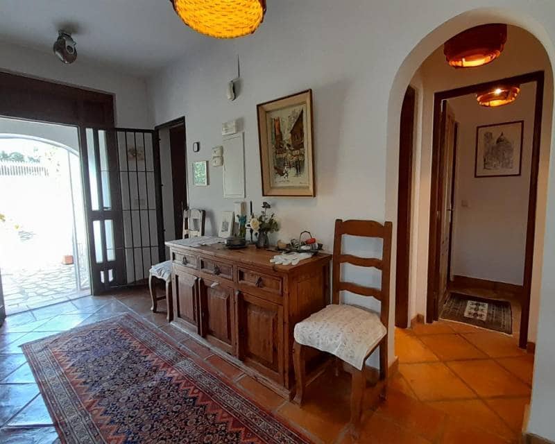 4 soveværelse Villa til salg i Denia med swimmingpool garage - € 690.000 (Ref: 9170418)