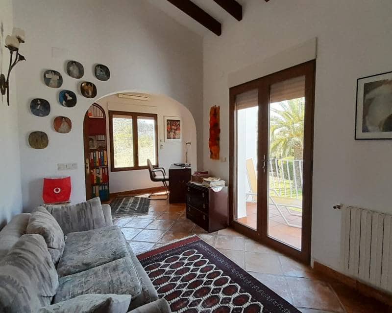 4 soveværelse Villa til salg i Denia med swimmingpool garage - € 690.000 (Ref: 9170418)