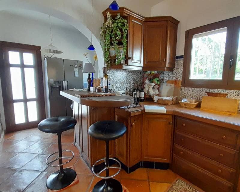 4 soveværelse Villa til salg i Denia med swimmingpool garage - € 690.000 (Ref: 9170418)