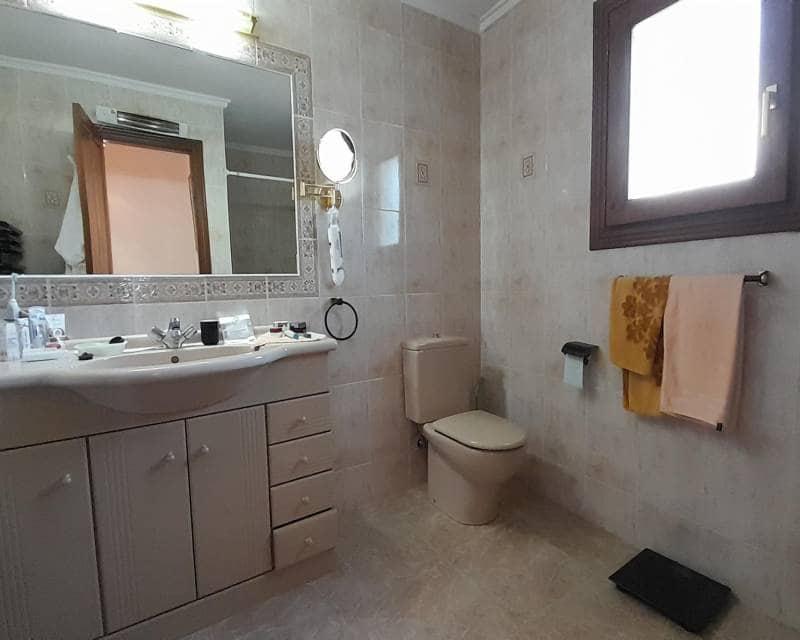 4 soveværelse Villa til salg i Denia med swimmingpool garage - € 690.000 (Ref: 9170418)