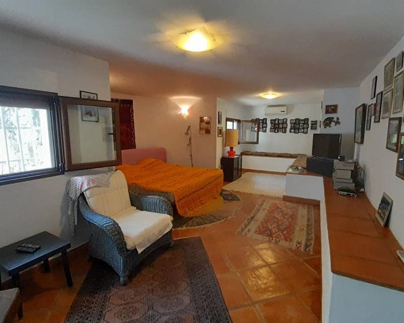 4 soveværelse Villa til salg i Denia med swimmingpool garage - € 690.000 (Ref: 9170418)