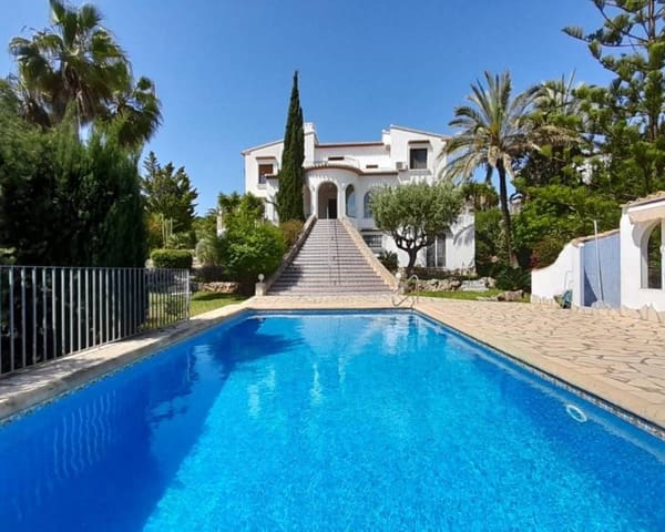 4 soverom Villa til salgs i Devessa - Monte Pego, Dénia med svømmebasseng garasje - € 690 000 (Ref: 9170418)