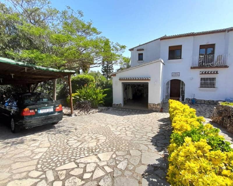 4 soveværelse Villa til salg i Denia med swimmingpool garage - € 690.000 (Ref: 9170418)