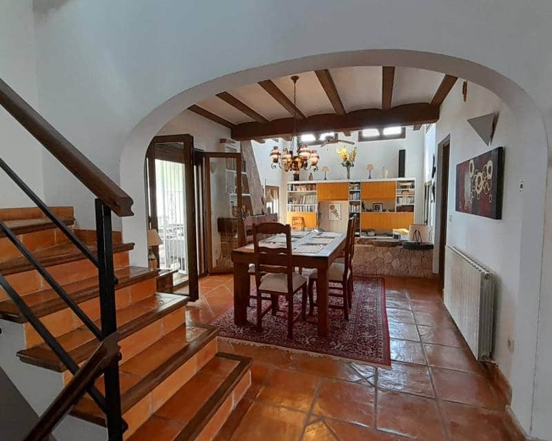 4 soveværelse Villa til salg i Denia med swimmingpool garage - € 690.000 (Ref: 9170418)