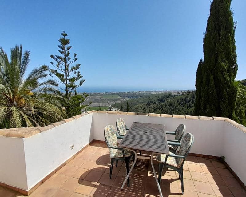 4 soveværelse Villa til salg i Denia med swimmingpool garage - € 690.000 (Ref: 9170418)