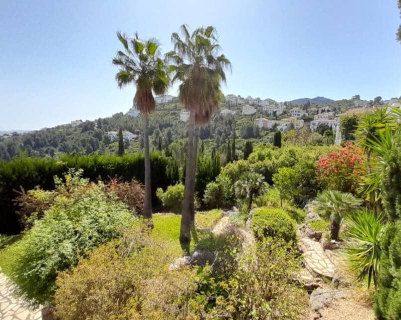 4 soveværelse Villa til salg i Denia med swimmingpool garage - € 690.000 (Ref: 9170418)