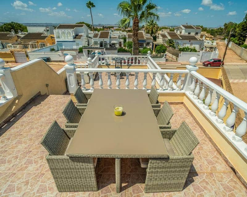 3 camera da letto Villa in vendita in La Siesta con piscina garage - 535.000 € (Rif: 9180359)