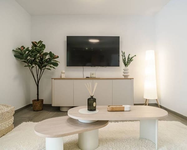 Casa de 3 habitaciones en Algorfa en venta con piscina garaje - 375.000 € (Ref: 9181489)