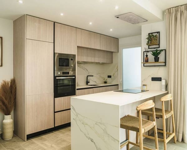 Casa de 3 habitaciones en Algorfa en venta con piscina garaje - 375.000 € (Ref: 9181489)