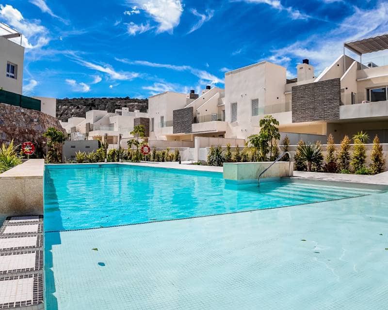 3 quarto Casa em Banda para venda em Algorfa com piscina garagem - 375 000 € (Ref: 9181489)