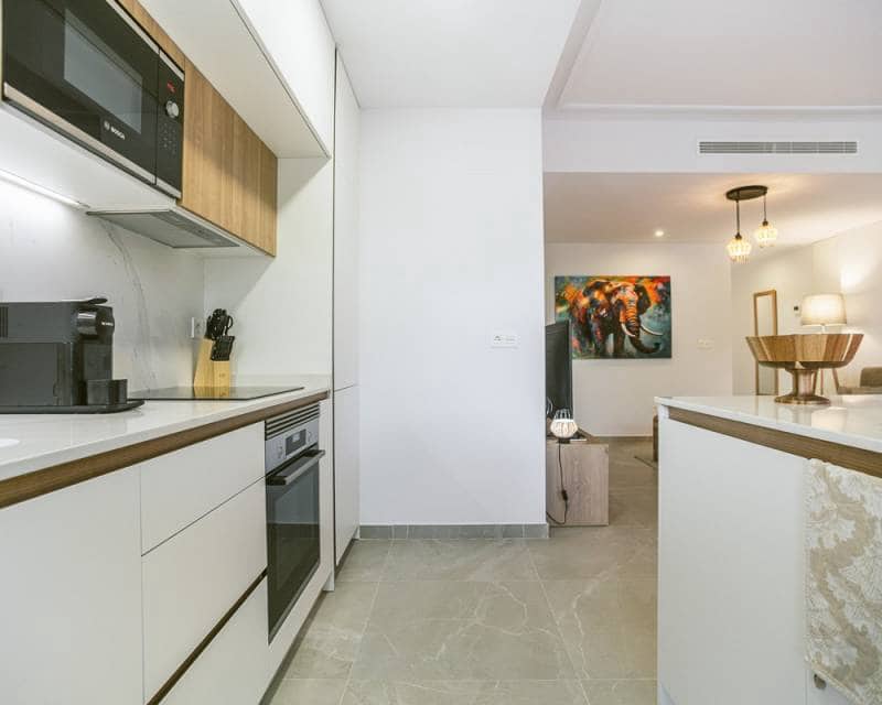 2 camera da letto Appartamento sulla Spiaggia in vendita in Torrevieja con piscina garage - 279.000 € (Rif: 9181491)