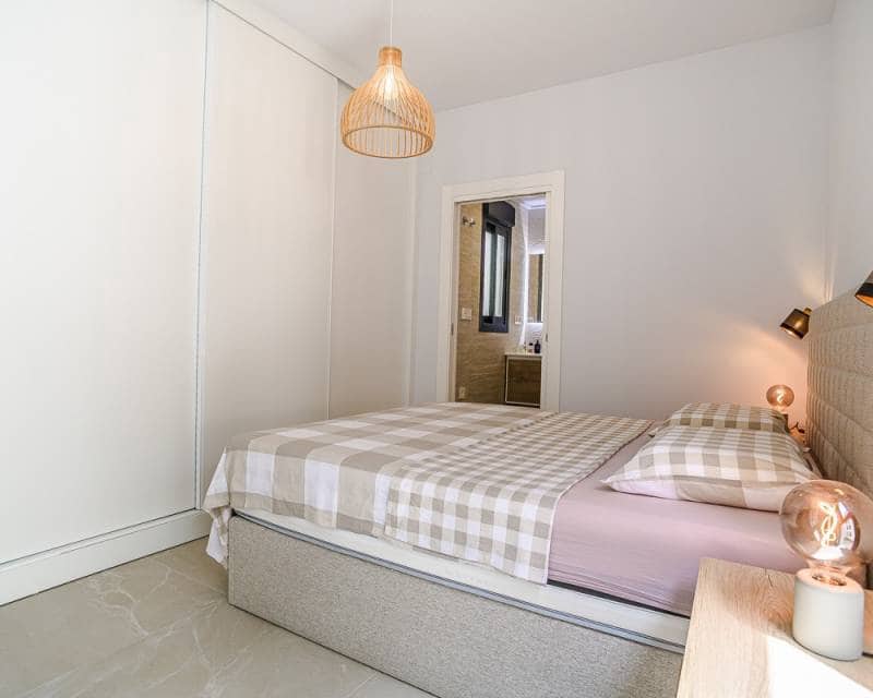 2 camera da letto Appartamento sulla Spiaggia in vendita in Torrevieja con piscina garage - 279.000 € (Rif: 9181491)