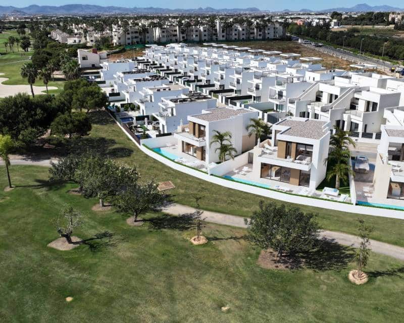 3 chambre Villa/Maison Semi-Mitoyenne à vendre à Roda avec piscine garage - 799 000 € (Ref: 9186041)