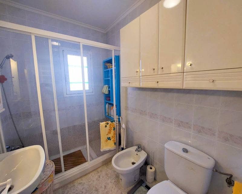 2 soveværelse Byhus til salg i Playa Flamenca med swimmingpool - € 147.000 (Ref: 9187479)