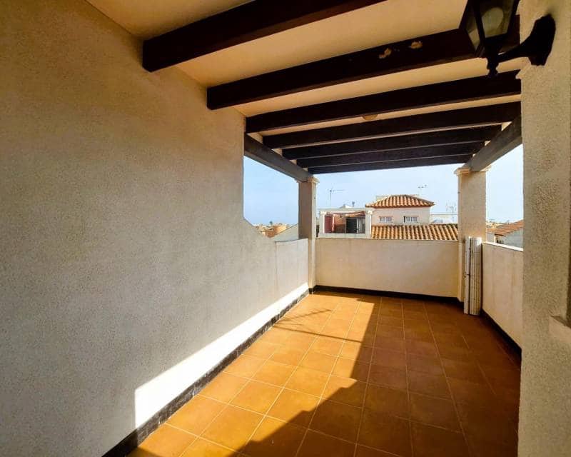 2 soveværelse Byhus til salg i Playa Flamenca med swimmingpool - € 147.000 (Ref: 9187479)