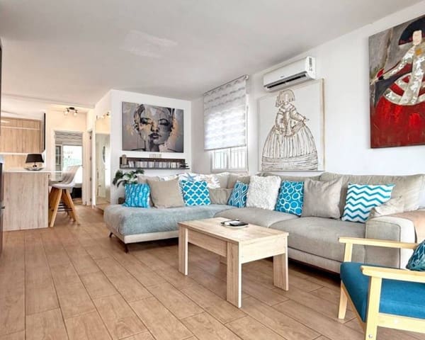 2 soveværelse Semi-Rækkehus til salg i Villamartin, Orihuela med swimmingpool garage - € 449.900 (Ref: 9187480)