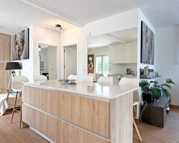 2 soveværelse Semi-Rækkehus til salg i Villamartin, Orihuela med swimmingpool garage - € 449.900 (Ref: 9187480)