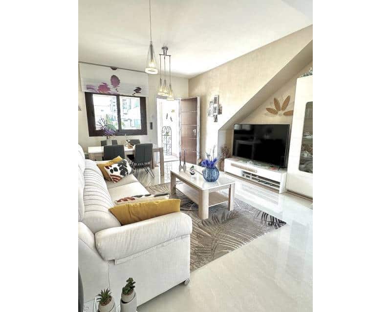 2 soverom Hus til salgs i Los Balcones med svømmebasseng garasje - € 299 000 (Ref: 9191488)