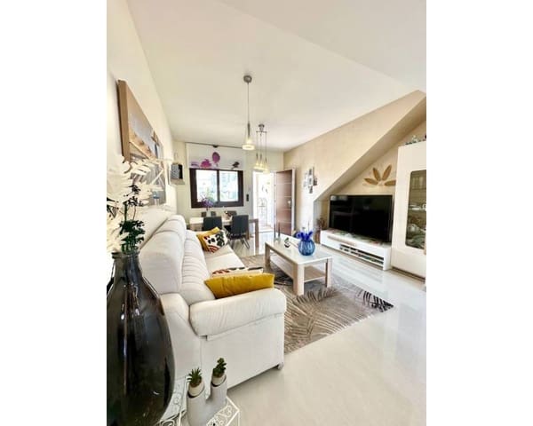 2 slaapkamer Huis te koop in Los Balcones met zwembad garage - € 299.000 (Ref: 9191488)