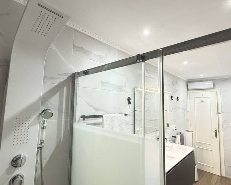 2 soveværelse Semi-Rækkehus til salg i La Zenia med swimmingpool garage - € 349.900 (Ref: 9191910)