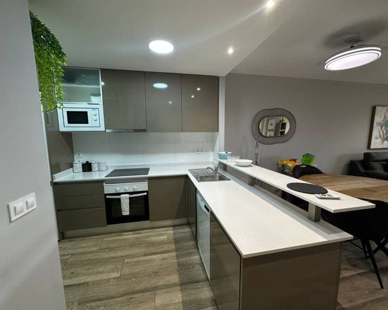 2 slaapkamer Appartement te koop in Los Dolses met zwembad - € 305.000 (Ref: 9193157)