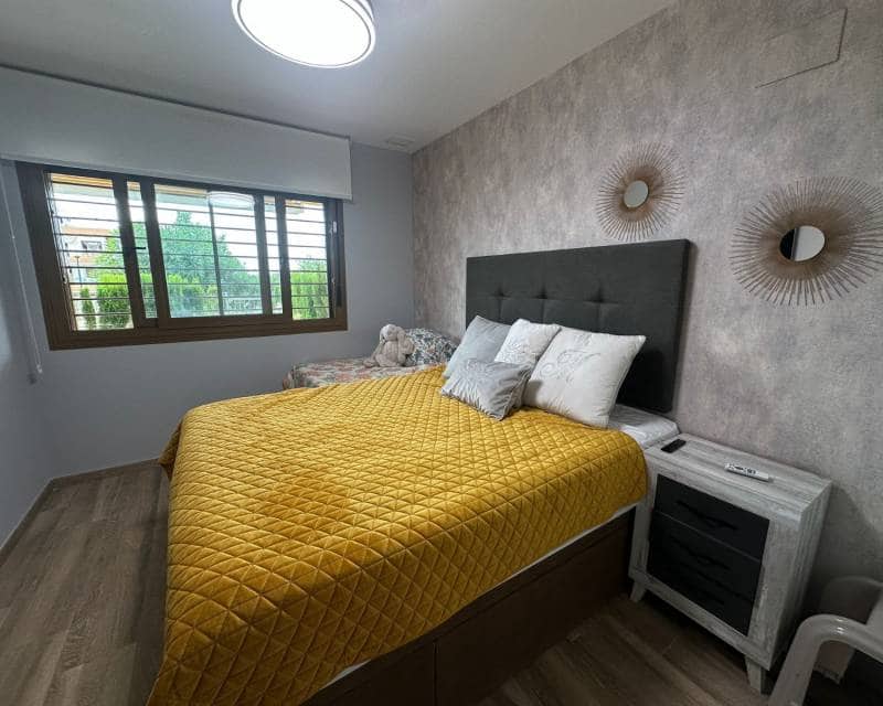 2 slaapkamer Appartement te koop in Los Dolses met zwembad - € 305.000 (Ref: 9193157)