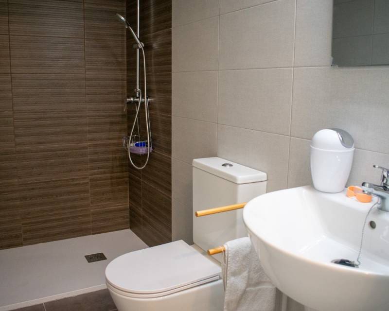 2 soveværelse Rækkehus til salg i Gran Alacant med swimmingpool - € 320.000 (Ref: 9193234)