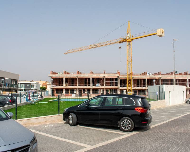 2 soveværelse Rækkehus til salg i Gran Alacant med swimmingpool - € 320.000 (Ref: 9193234)