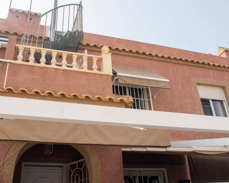 3 chambre Villa/Maison Mitoyenne à vendre à Gran Alacant avec piscine - 240 000 € (Ref: 9199841)