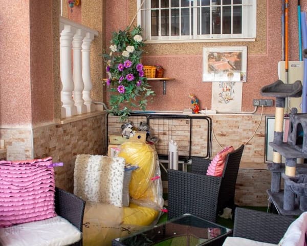 3 slaapkamer Rijtjeshuis te koop in Monte y Mar, Santa Pola met zwembad - € 240.000 (Ref: 9199841)