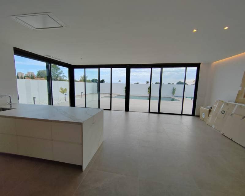 3 soveværelse Semi-Rækkehus til salg i San Juan de Alicante / Sant Joan d'Alacant med swimmingpool garage - € 950.000 (Ref: 9199961)
