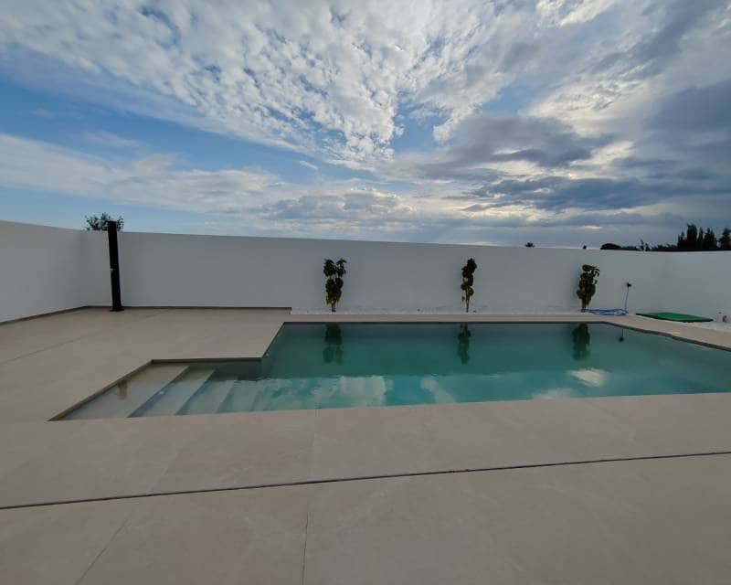 3 soveværelse Semi-Rækkehus til salg i San Juan de Alicante / Sant Joan d'Alacant med swimmingpool garage - € 950.000 (Ref: 9199961)