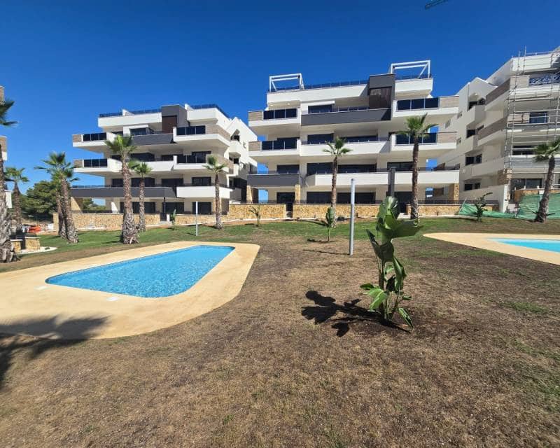 2 soveværelse Penthouse til salg i Los Altos med swimmingpool garage - € 350.000 (Ref: 9207600)