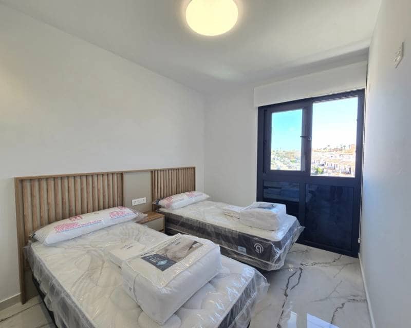 2 soveværelse Penthouse til salg i Los Altos med swimmingpool garage - € 350.000 (Ref: 9207600)