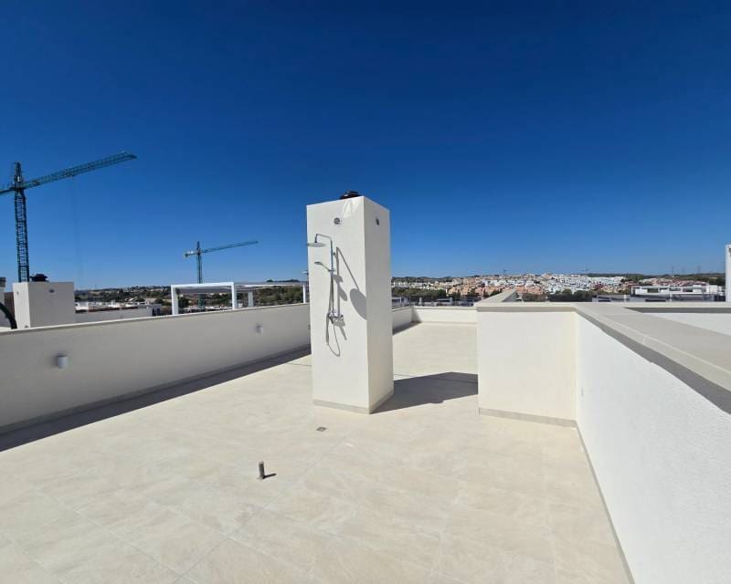 2 soveværelse Penthouse til salg i Los Altos med swimmingpool garage - € 350.000 (Ref: 9207600)