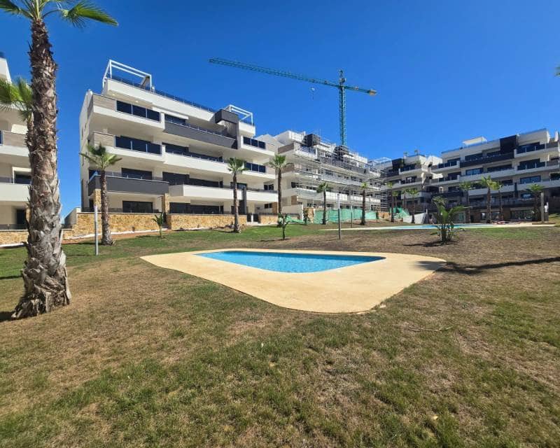 2 soveværelse Penthouse til salg i Los Altos med swimmingpool garage - € 350.000 (Ref: 9207600)