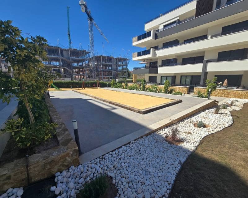 2 soveværelse Penthouse til salg i Los Altos med swimmingpool garage - € 350.000 (Ref: 9207600)