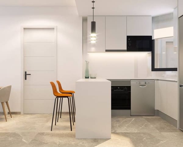 2 quarto Penthouse para venda em Las Piscinas Naturales, Torrevieja com piscina - 380 000 € (Ref: 9207601)