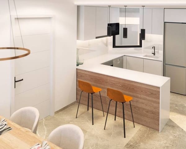 2 quarto Penthouse para venda em Las Piscinas Naturales, Torrevieja com piscina - 380 000 € (Ref: 9207601)