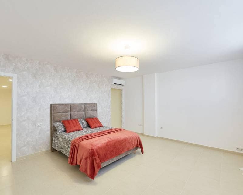 4 soveværelse Lejlighed til salg i La Villajoyosa / Vila Joiosa med swimmingpool garage - € 375.000 (Ref: 9220500)