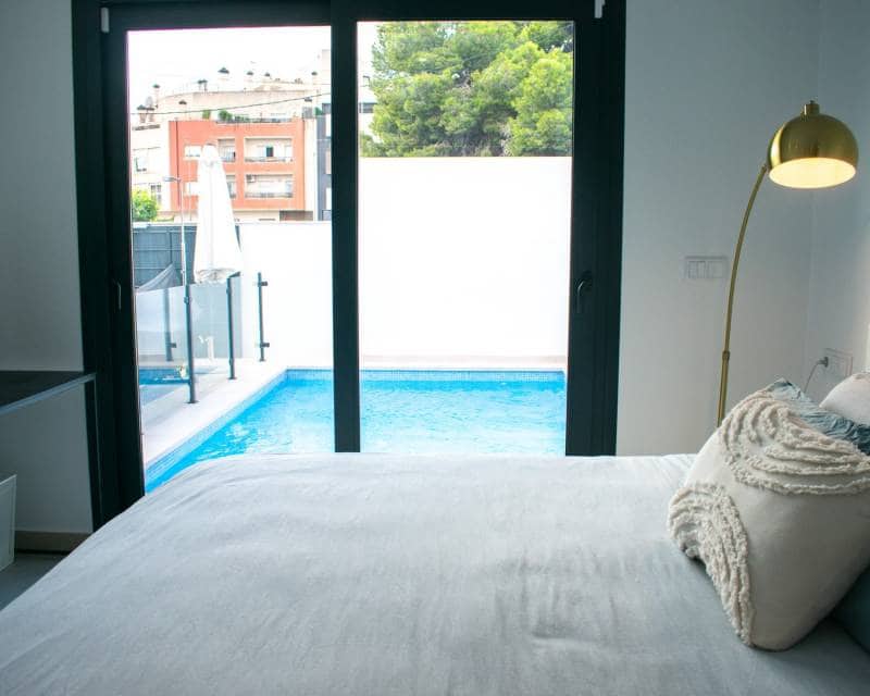 3 bedroom Semi-detached Villa for sale in Formentera del Segura with pool - € 325,000 (Ref: 9235168)