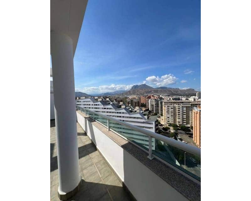 3 soveværelse Penthouse til salg i La Villajoyosa / Vila Joiosa med swimmingpool garage - € 490.000 (Ref: 9237967)