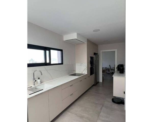 3 bedroom Penthouse for sale in La Cala de Villajoyosa, La Villajoyosa / Vila Joiosa with pool garage - € 490,000 (Ref: 9237967)