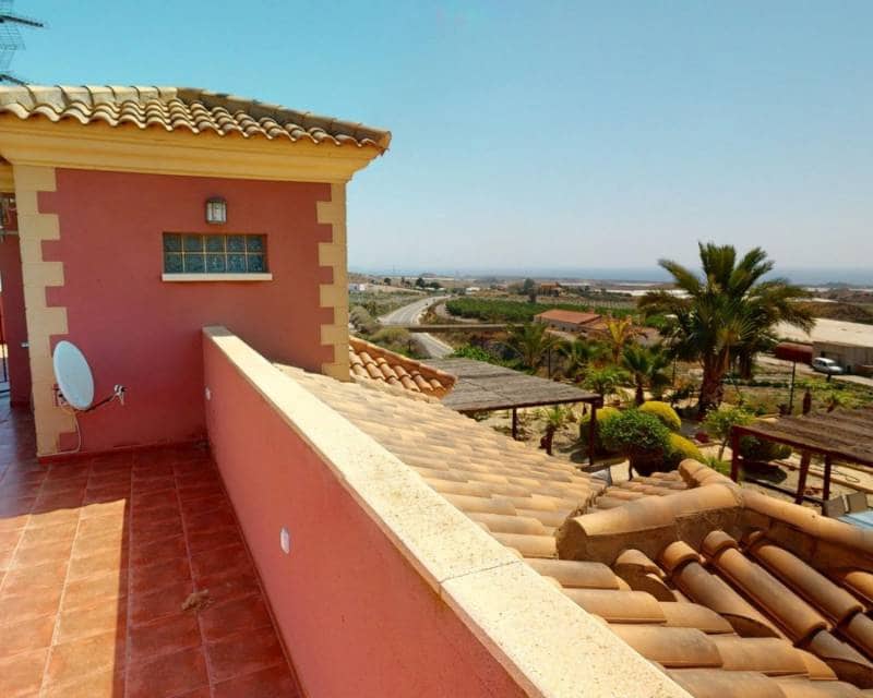 5 soveværelse Villa til salg i Calabardina med swimmingpool garage - € 880.000 (Ref: 9237968)