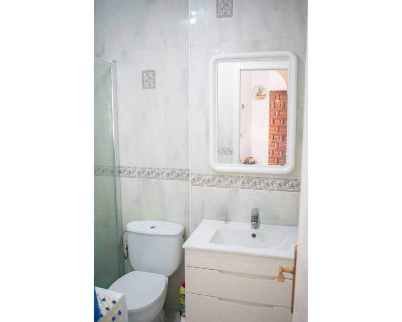 1 soveværelse Penthouse til salg i Torrevieja med swimmingpool garage - € 117.000 (Ref: 9237969)