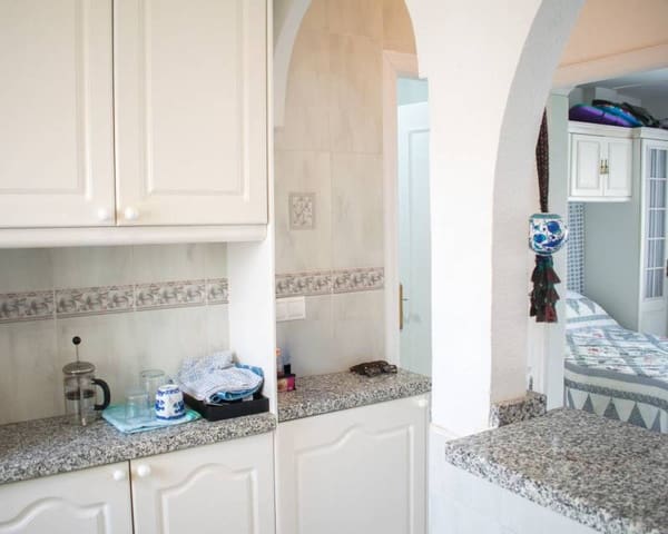 1 bedroom Penthouse for sale in Playa de los Náufragos, Torrevieja with pool garage - € 117,000 (Ref: 9237969)