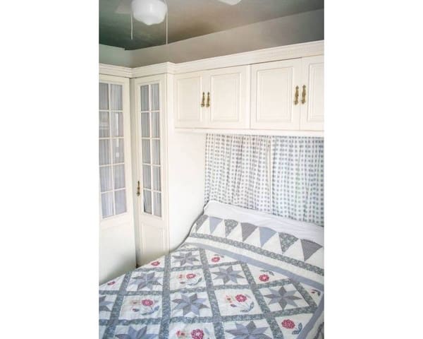 1 bedroom Penthouse for sale in Playa de los Náufragos, Torrevieja with pool garage - € 117,000 (Ref: 9237969)