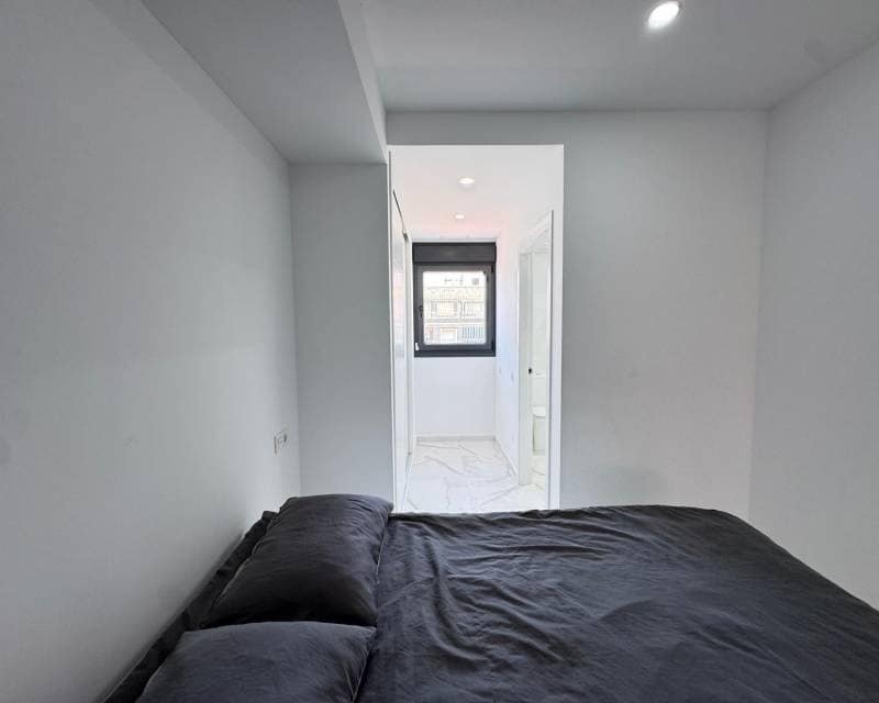 2 soveværelse Penthouse til salg i Torrevieja med swimmingpool - € 390.000 (Ref: 9240922)